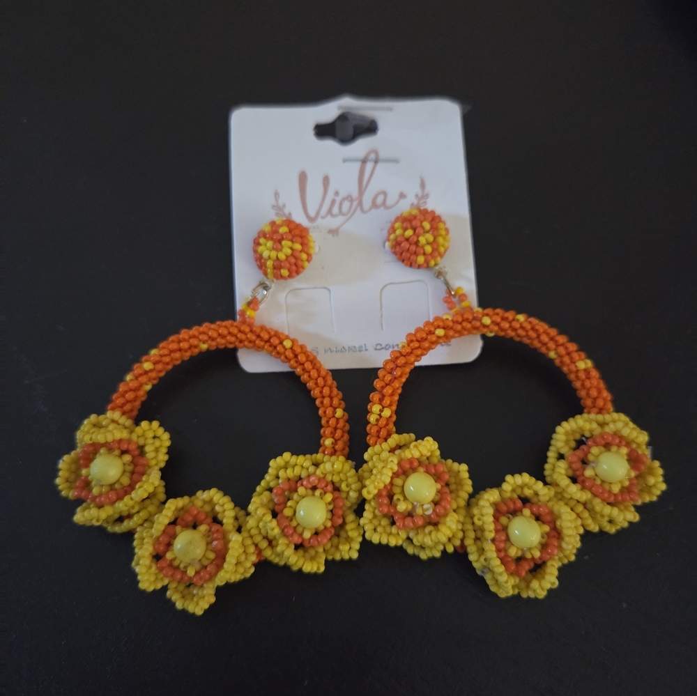 Hand-Beaded Earrings in Orange‎ and Yellow Flower Power Hoop Design NEW